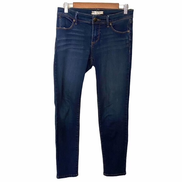 Free People Women's Dark Wash Mid Rise Whiskered Skinny Leg Ankle Jeans Size 27 - Picture 1 of 7